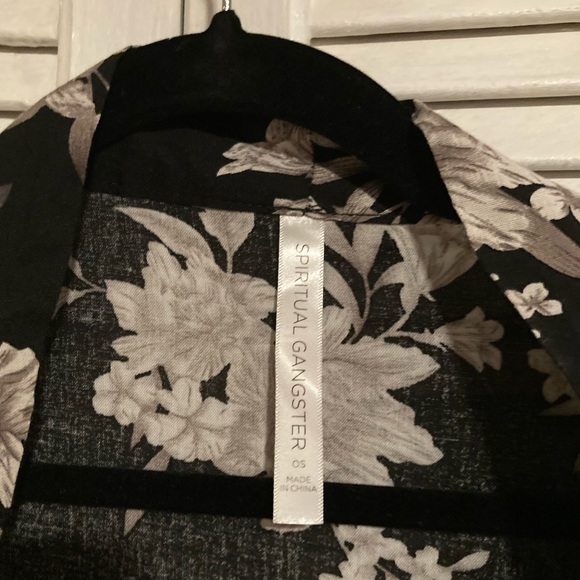 Maya Kimono Spiritual Gangster Black Floral Cover Up - Picture 2 of 3